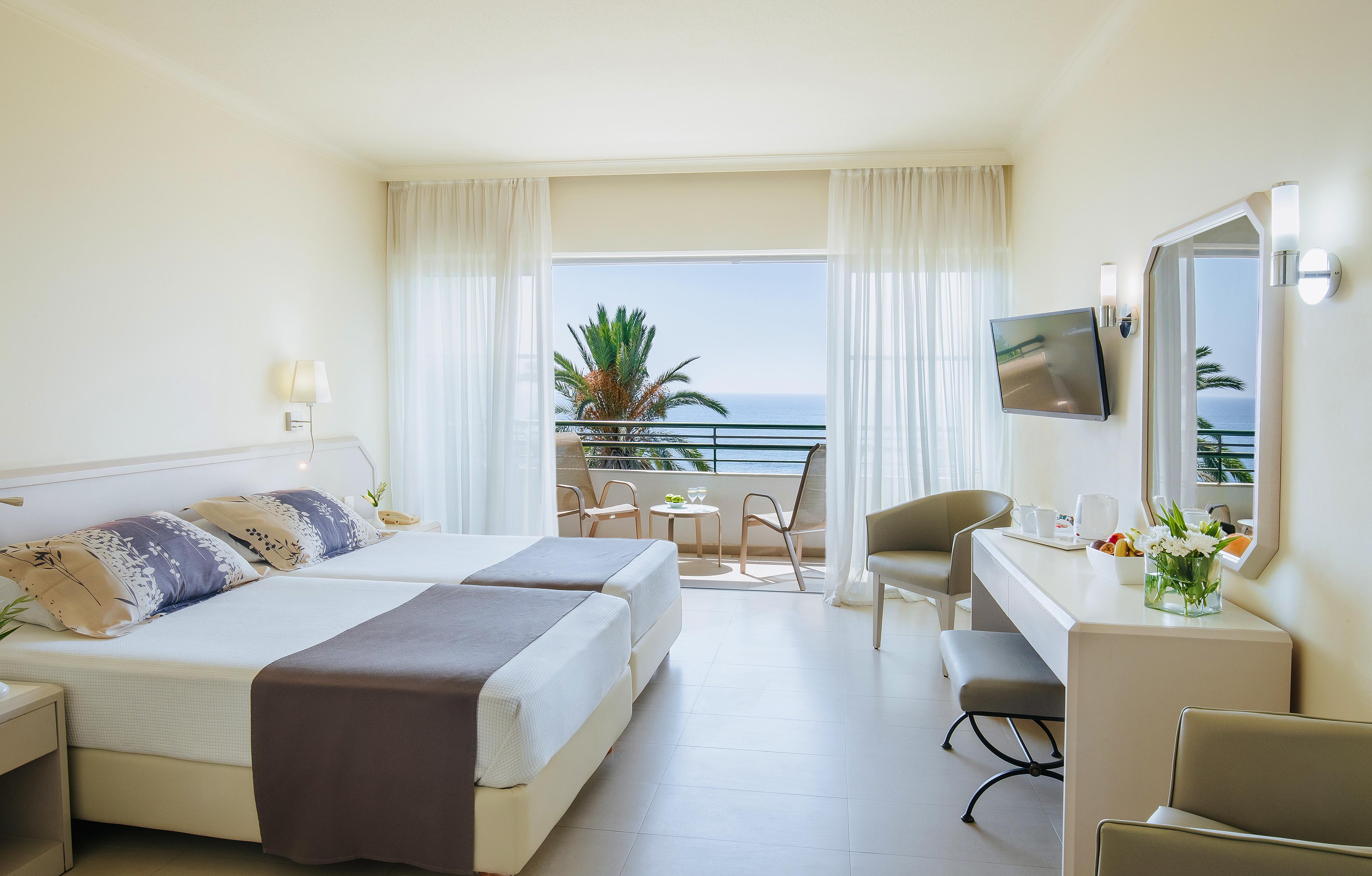 Louis Imperial Beach بافوس المظهر الخارجي الصورة