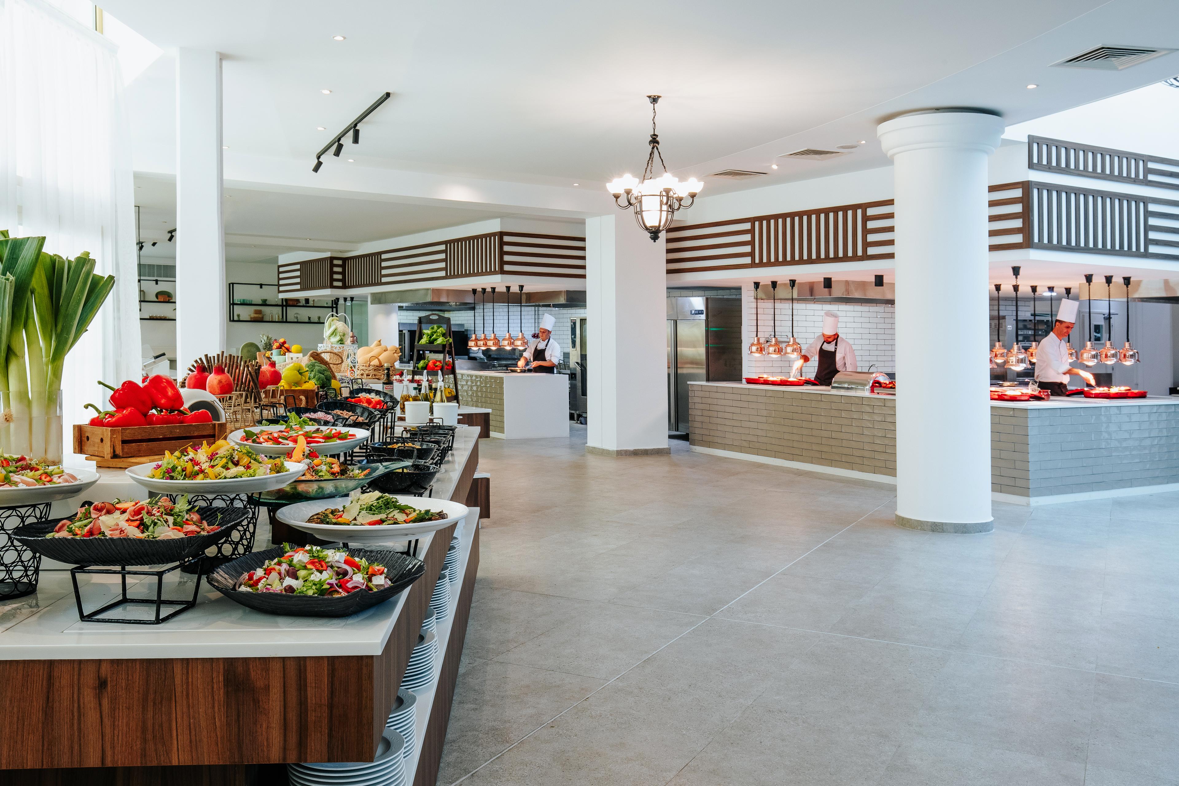 Louis Imperial Beach بافوس المظهر الخارجي الصورة
